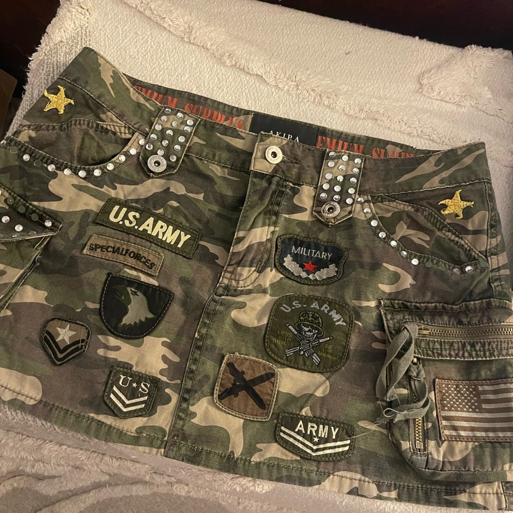 AKIRA Camouflage Mini Skirt with Patches